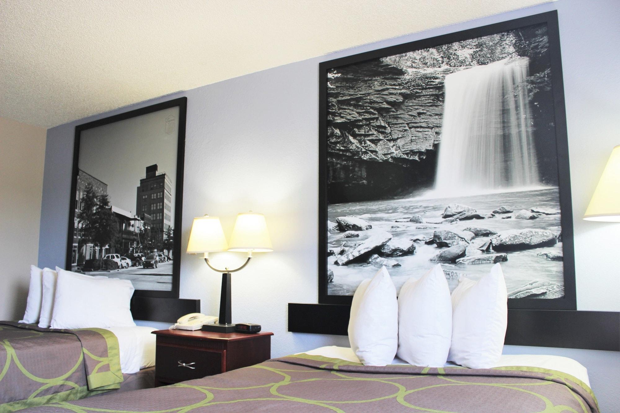 Hotel Super 8 By Wyndham Tuscaloosa Esterno foto